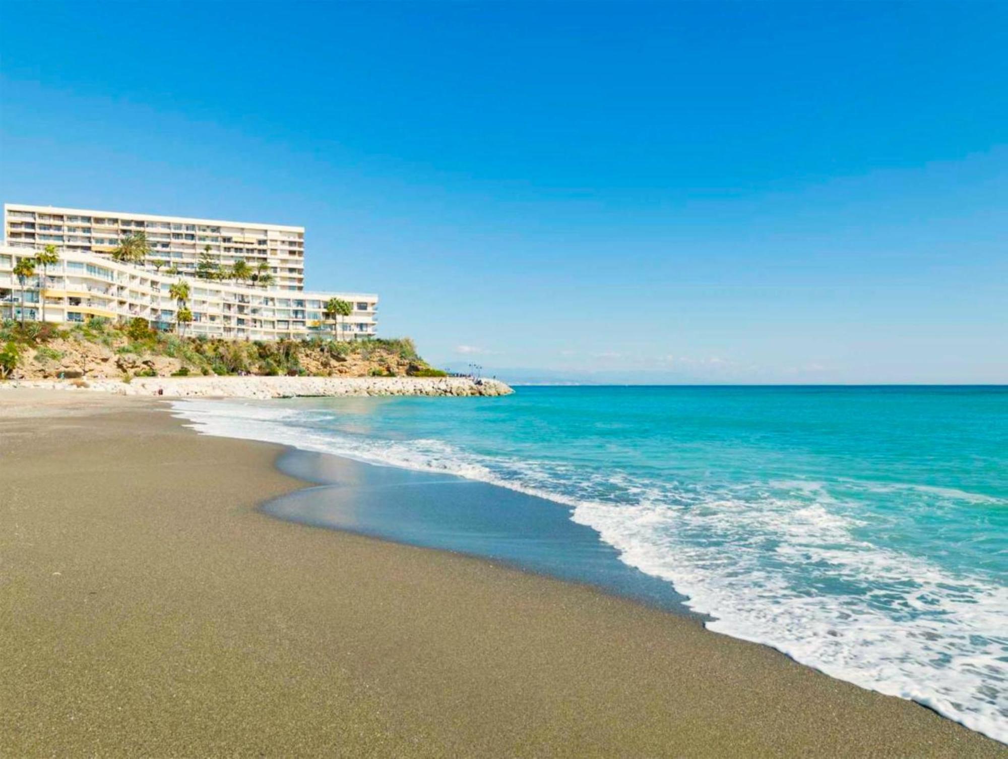 Santa Clara Modern & Exclusive Seafront Apartment Torremolinos Buitenkant foto