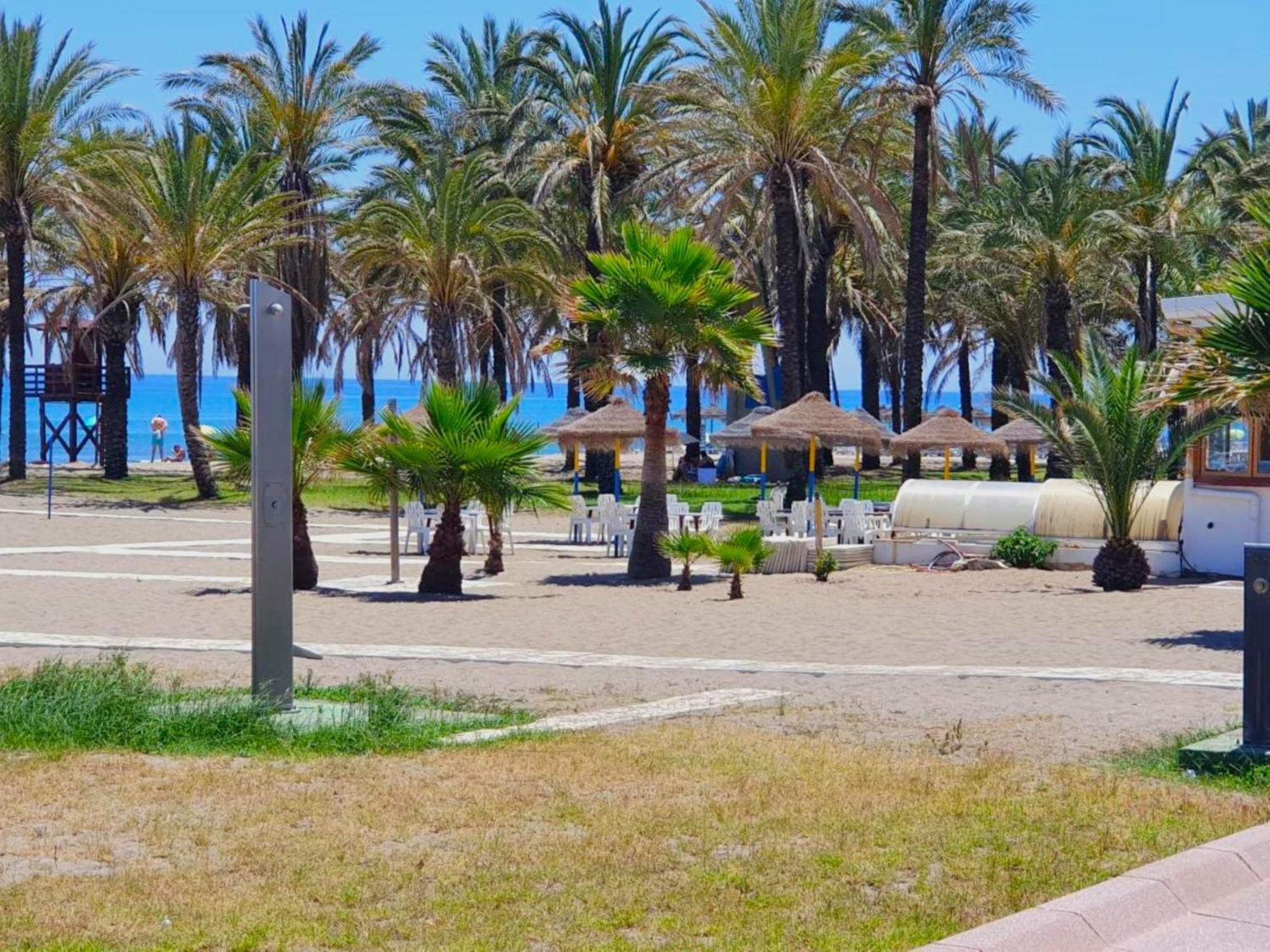 Santa Clara Modern & Exclusive Seafront Apartment Torremolinos Buitenkant foto